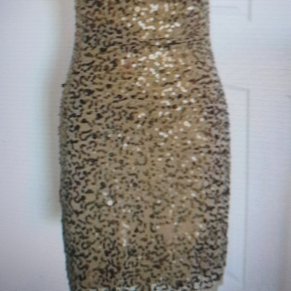 Elegant pure White sequin Dress - Picture 5 of 5